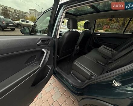 Зеленый Фольксваген Тигуан, объемом двигателя 1.98 л и пробегом 101 тыс. км за 16999 $, фото 9 на Automoto.ua