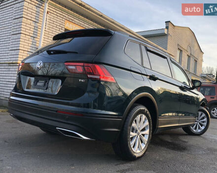 Зеленый Фольксваген Тигуан, объемом двигателя 0 л и пробегом 139 тыс. км за 12200 $, фото 1 на Automoto.ua