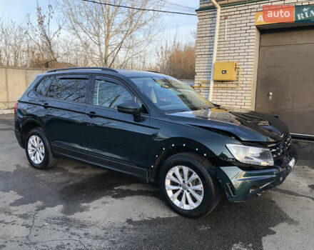 Зеленый Фольксваген Тигуан, объемом двигателя 0 л и пробегом 139 тыс. км за 12200 $, фото 3 на Automoto.ua