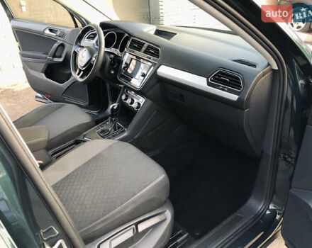 Зеленый Фольксваген Тигуан, объемом двигателя 0 л и пробегом 139 тыс. км за 12200 $, фото 59 на Automoto.ua