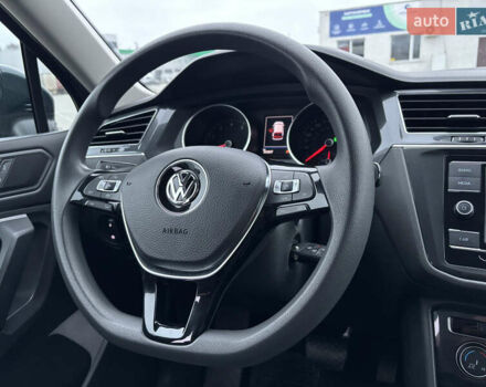 Зелений Фольксваген Тігуан, об'ємом двигуна 2 л та пробігом 160 тис. км за 16700 $, фото 8 на Automoto.ua