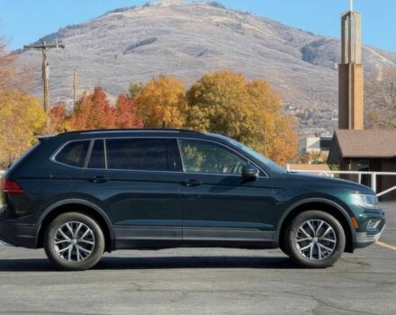 Зелений Фольксваген Тігуан, об'ємом двигуна 2 л та пробігом 40 тис. км за 18000 $, фото 3 на Automoto.ua