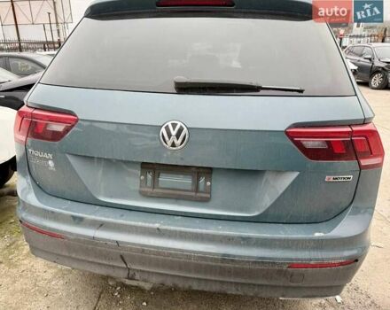 Зеленый Фольксваген Тигуан, объемом двигателя 2 л и пробегом 80 тыс. км за 13000 $, фото 20 на Automoto.ua