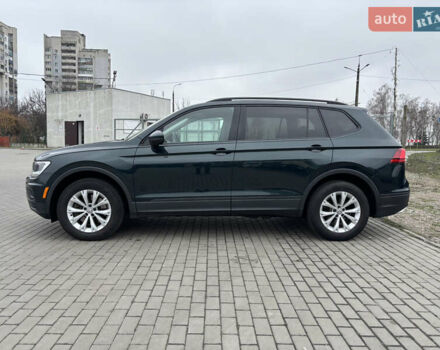 Зелений Фольксваген Тігуан, об'ємом двигуна 2 л та пробігом 160 тис. км за 16700 $, фото 2 на Automoto.ua