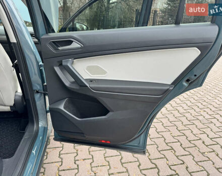 Зелений Фольксваген Тігуан, об'ємом двигуна 1.98 л та пробігом 80 тис. км за 21700 $, фото 47 на Automoto.ua