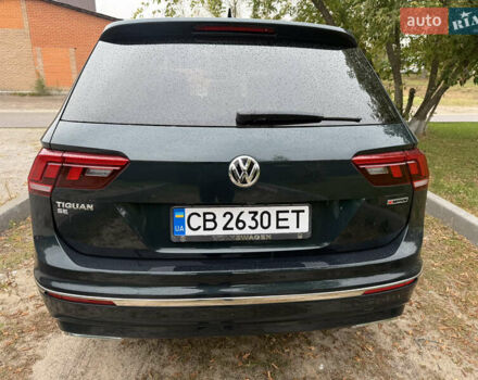 Зелений Фольксваген Тігуан, об'ємом двигуна 2 л та пробігом 170 тис. км за 19900 $, фото 8 на Automoto.ua