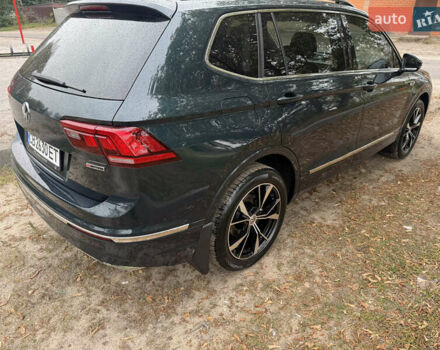 Зелений Фольксваген Тігуан, об'ємом двигуна 2 л та пробігом 170 тис. км за 19900 $, фото 9 на Automoto.ua