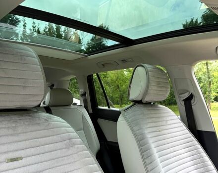 Зеленый Фольксваген Тигуан, объемом двигателя 2 л и пробегом 96 тыс. км за 21300 $, фото 7 на Automoto.ua