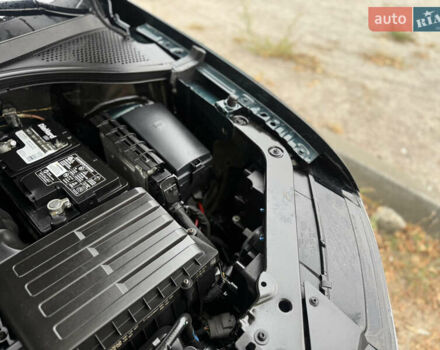 Зелений Фольксваген Тігуан, об'ємом двигуна 2 л та пробігом 170 тис. км за 19900 $, фото 13 на Automoto.ua