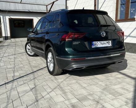 Зеленый Фольксваген Тигуан, объемом двигателя 2 л и пробегом 208 тыс. км за 30900 $, фото 4 на Automoto.ua