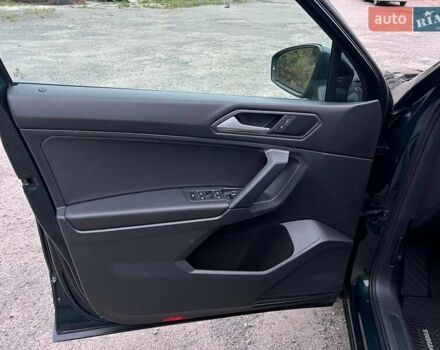 Зеленый Фольксваген Тигуан, объемом двигателя 1.98 л и пробегом 100 тыс. км за 22500 $, фото 11 на Automoto.ua