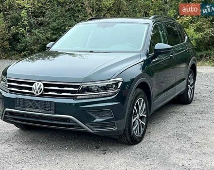Зеленый Фольксваген Тигуан, объемом двигателя 1.98 л и пробегом 100 тыс. км за 22500 $, фото 2 на Automoto.ua