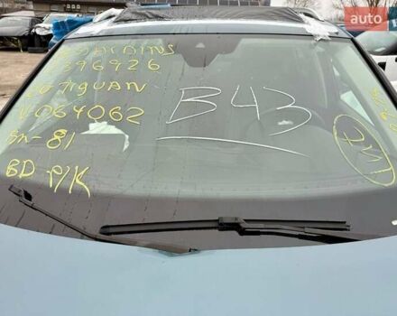 Зеленый Фольксваген Тигуан, объемом двигателя 2 л и пробегом 80 тыс. км за 13000 $, фото 4 на Automoto.ua