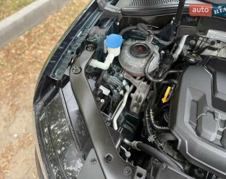 Зелений Фольксваген Тігуан, об'ємом двигуна 2 л та пробігом 170 тис. км за 19900 $, фото 12 на Automoto.ua