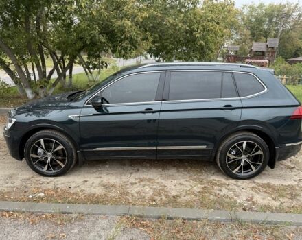 Зелений Фольксваген Тігуан, об'ємом двигуна 2 л та пробігом 106 тис. км за 19900 $, фото 10 на Automoto.ua