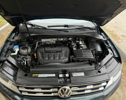 Зелений Фольксваген Тігуан, об'ємом двигуна 2 л та пробігом 106 тис. км за 19900 $, фото 12 на Automoto.ua