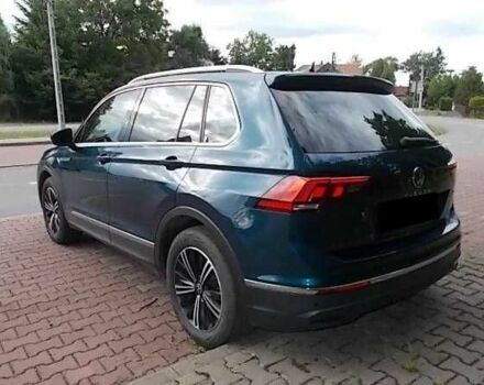 Зеленый Фольксваген Тигуан, объемом двигателя 2 л и пробегом 54 тыс. км за 11200 $, фото 3 на Automoto.ua