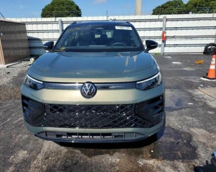 Зелений Фольксваген Тігуан, об'ємом двигуна 2 л та пробігом 296 тис. км за 17000 $, фото 4 на Automoto.ua