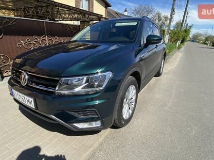 Фольксваген Тігуан 2019 у Белой Церкве на Automoto.ua Зелений Фольксваген Тігуан, об'ємом двигуна 2 л та пробігом 39 тис. км за 21999 $, фото 1 на Automoto.ua
