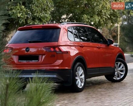 Оранжевый Фольксваген Тигуан, объемом двигателя 1.98 л и пробегом 161 тыс. км за 23900 $, фото 27 на Automoto.ua