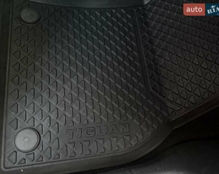 Оранжевый Фольксваген Тигуан, объемом двигателя 1.98 л и пробегом 161 тыс. км за 23900 $, фото 65 на Automoto.ua