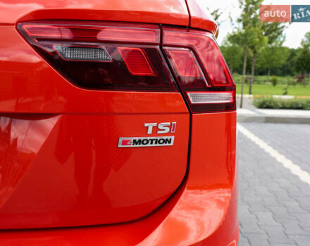 Помаранчевий Фольксваген Тігуан, об'ємом двигуна 2 л та пробігом 146 тис. км за 21000 $, фото 7 на Automoto.ua