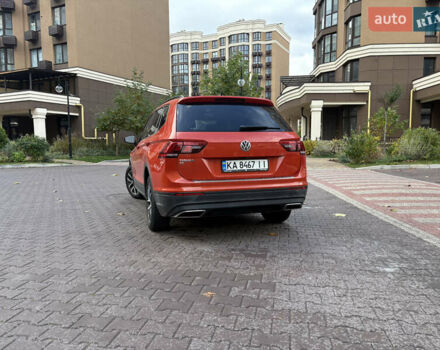 Оранжевый Фольксваген Тигуан, объемом двигателя 1.98 л и пробегом 185 тыс. км за 17700 $, фото 7 на Automoto.ua