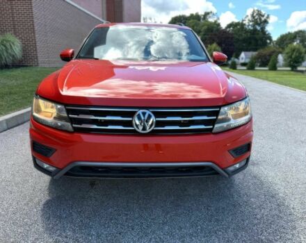 Помаранчевий Фольксваген Тігуан, об'ємом двигуна 2 л та пробігом 31 тис. км за 9000 $, фото 1 на Automoto.ua