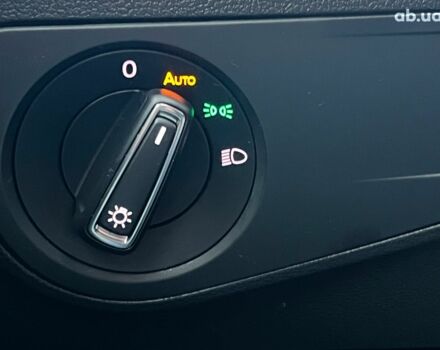 Оранжевый Фольксваген Тигуан, объемом двигателя 2 л и пробегом 176 тыс. км за 17790 $, фото 12 на Automoto.ua