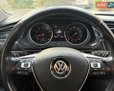 Оранжевый Фольксваген Тигуан, объемом двигателя 1.98 л и пробегом 185 тыс. км за 17700 $, фото 19 на Automoto.ua