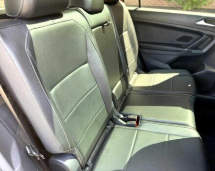 Помаранчевий Фольксваген Тігуан, об'ємом двигуна 2 л та пробігом 31 тис. км за 9000 $, фото 10 на Automoto.ua