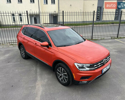 Помаранчевий Фольксваген Тігуан, об'ємом двигуна 1.98 л та пробігом 58 тис. км за 18900 $, фото 5 на Automoto.ua