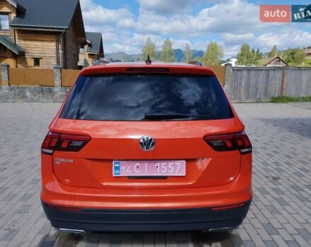Помаранчевий Фольксваген Тігуан, об'ємом двигуна 1.98 л та пробігом 104 тис. км за 16200 $, фото 9 на Automoto.ua