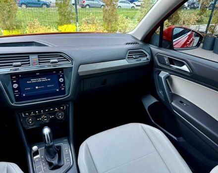 Оранжевый Фольксваген Тигуан, объемом двигателя 2 л и пробегом 46 тыс. км за 22500 $, фото 19 на Automoto.ua