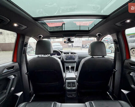 Оранжевый Фольксваген Тигуан, объемом двигателя 2 л и пробегом 152 тыс. км за 25900 $, фото 26 на Automoto.ua