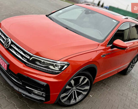 Оранжевый Фольксваген Тигуан, объемом двигателя 2 л и пробегом 152 тыс. км за 25900 $, фото 1 на Automoto.ua