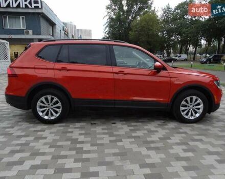 Оранжевый Фольксваген Тигуан, объемом двигателя 1.98 л и пробегом 107 тыс. км за 19500 $, фото 6 на Automoto.ua