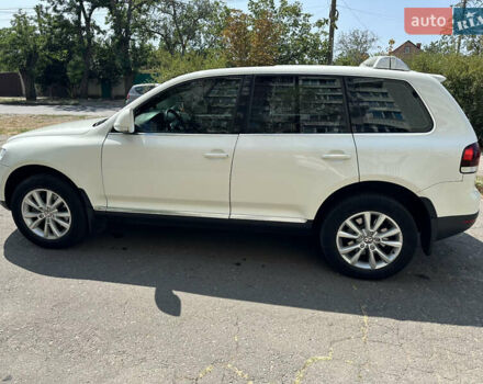 Фольксваген Туарег 2007 у Миколаєві на Automoto.ua Білий Фольксваген Туарег, об'ємом двигуна 3 л та пробігом 226 тис. км за 13100 $, фото 4 на Automoto.ua