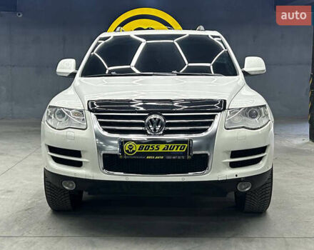 Фольксваген Туарег 2007 у Чернівцях на Automoto.ua Білий Фольксваген Туарег, об'ємом двигуна 2.97 л та пробігом 284 тис. км за 11000 $, фото 1 на Automoto.ua