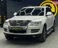 Фольксваген Туарег 2007 у Чернівцях на Automoto.ua Білий Фольксваген Туарег, об'ємом двигуна 2.97 л та пробігом 284 тис. км за 11000 $, фото 2 на Automoto.ua