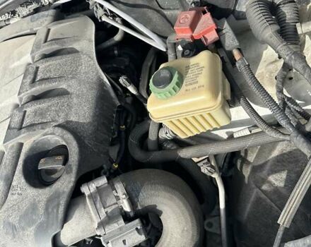 Белый Фольксваген Туарег, объемом двигателя 2.97 л и пробегом 260 тыс. км за 19200 $, фото 42 на Automoto.ua