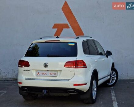Белый Фольксваген Туарег, объемом двигателя 2.97 л и пробегом 264 тыс. км за 17490 $, фото 26 на Automoto.ua