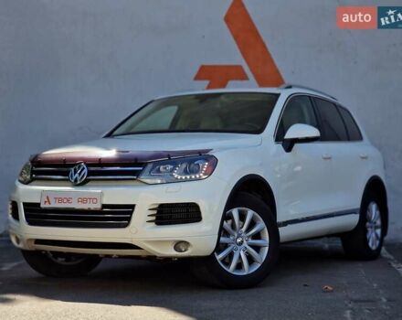 Белый Фольксваген Туарег, объемом двигателя 2.97 л и пробегом 264 тыс. км за 17490 $, фото 9 на Automoto.ua