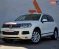 Белый Фольксваген Туарег, объемом двигателя 2.97 л и пробегом 264 тыс. км за 17490 $, фото 9 на Automoto.ua