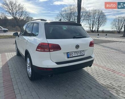 Белый Фольксваген Туарег, объемом двигателя 2.97 л и пробегом 260 тыс. км за 19200 $, фото 16 на Automoto.ua