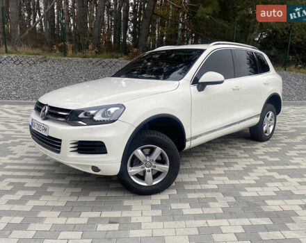 Белый Фольксваген Туарег, объемом двигателя 2.97 л и пробегом 231 тыс. км за 19700 $, фото 1 на Automoto.ua