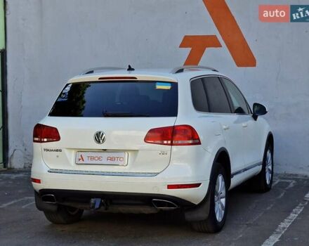 Белый Фольксваген Туарег, объемом двигателя 2.97 л и пробегом 264 тыс. км за 17490 $, фото 36 на Automoto.ua