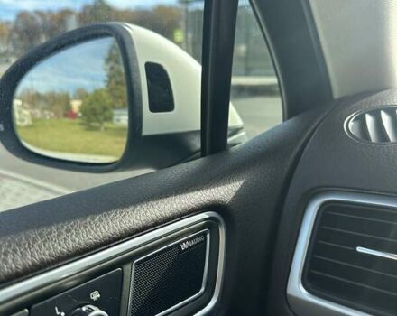 Белый Фольксваген Туарег, объемом двигателя 2.97 л и пробегом 260 тыс. км за 19200 $, фото 27 на Automoto.ua