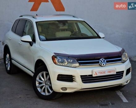 Белый Фольксваген Туарег, объемом двигателя 2.97 л и пробегом 264 тыс. км за 17490 $, фото 16 на Automoto.ua