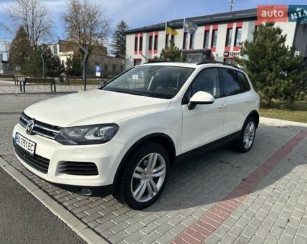 Белый Фольксваген Туарег, объемом двигателя 2.97 л и пробегом 260 тыс. км за 19200 $, фото 4 на Automoto.ua